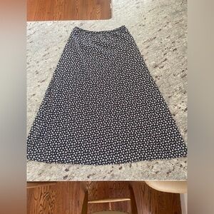 RSQ Black and White Floral Skirt (medium)